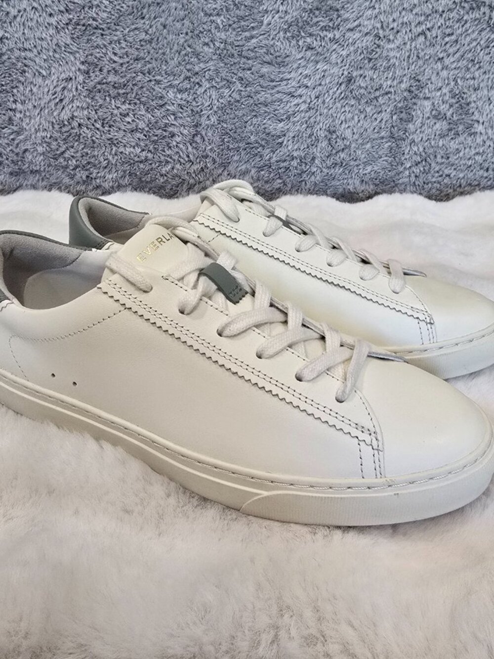 Everlane Day Sneaker White Leather Grey Shadow Women's Sizes NEW  Tennis Prep - Picture 10 of 15